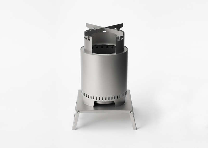 二次燃焼の焚火台HIBACHI｜埼玉県吉川市の町工場 有限会社山口製作所 オリジナルデザインキャンプ用品