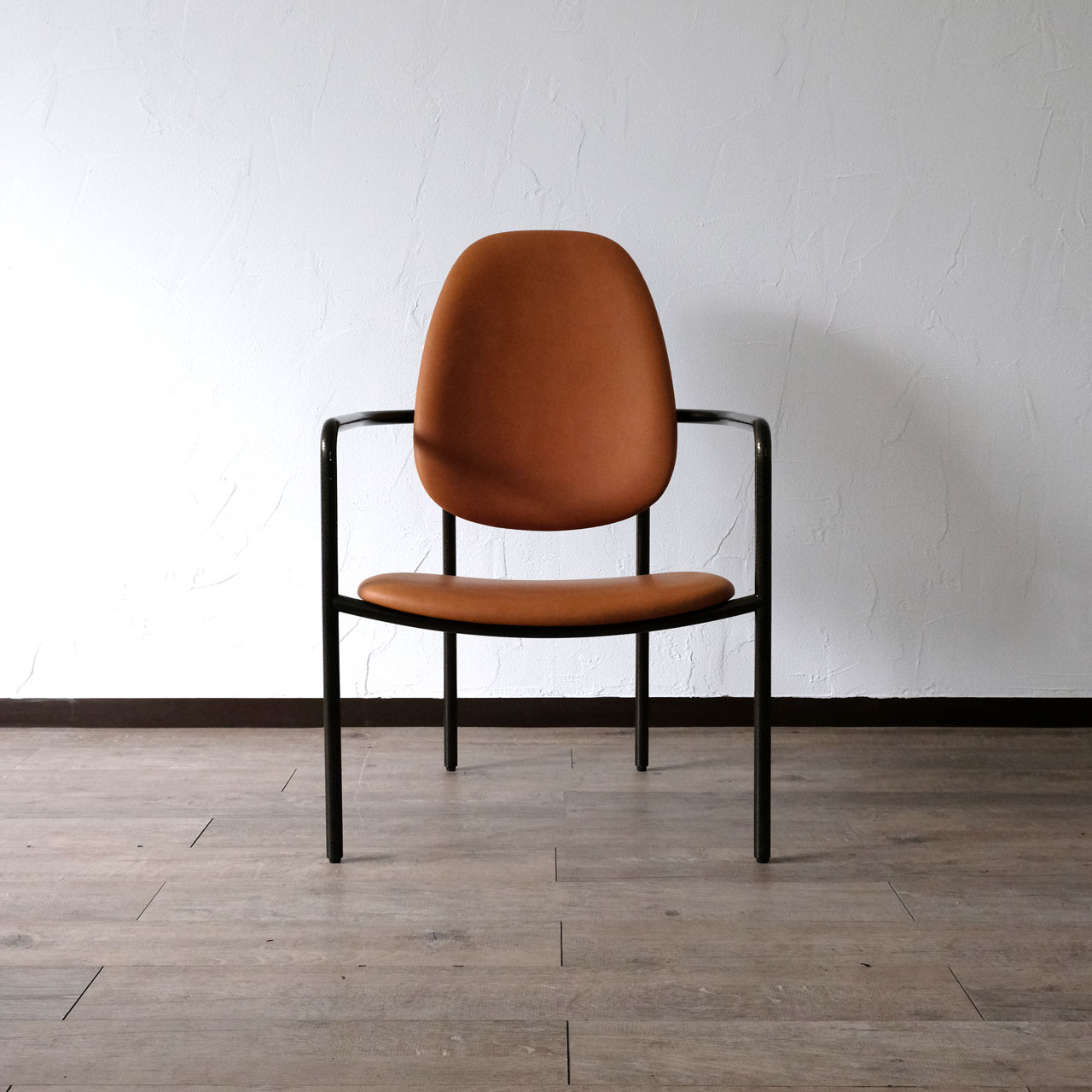 ラウンジチェア Lounge chair｜埼玉県吉川市の町工場 有限会社山口製作所 オリジナル家具デザイン製品