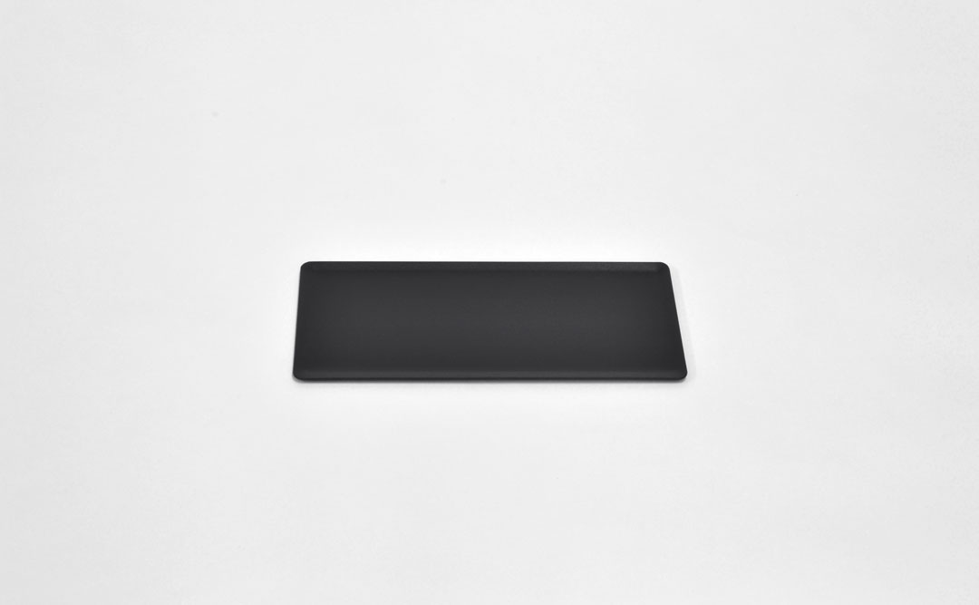 低い立ち上がりのトレイ｜埼玉県吉川市の町工場 有限会社山口製作所 オリジナルデザイン製品