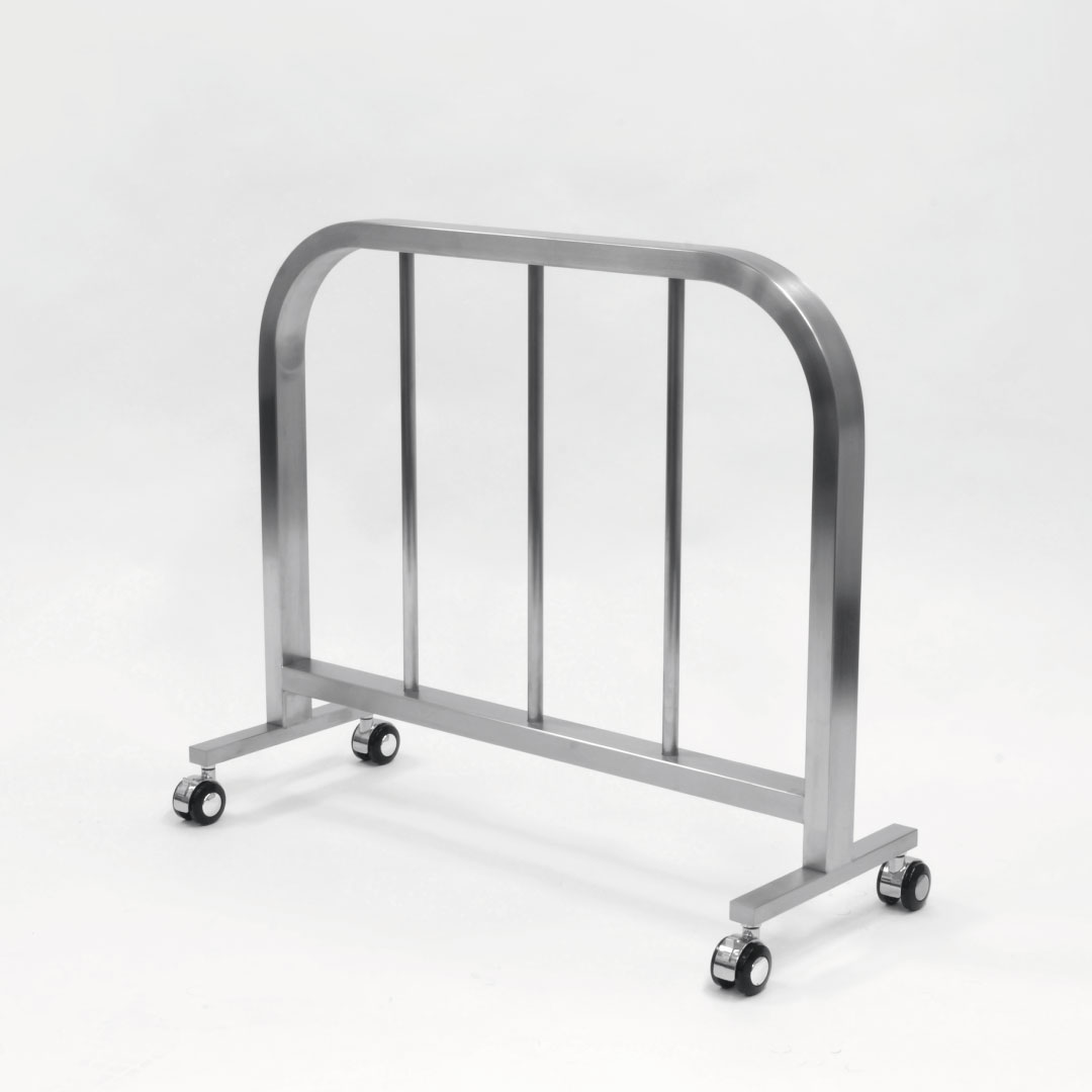 埼玉県吉川市 金属加工の町工場 有限会社山口製作所 オリジナル店舗デザイン什器・オブジェ｜仕切り用ステンレス可動柵